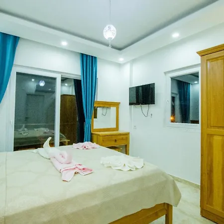 Villa Strong 4* Kas