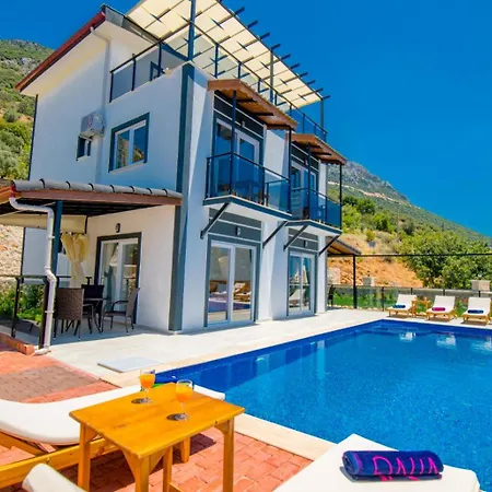 Villa Strong Kas
